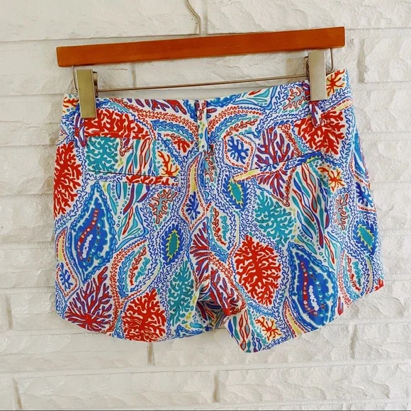 Lilly Pulitzer Callahan Short - Picture 2 of 4